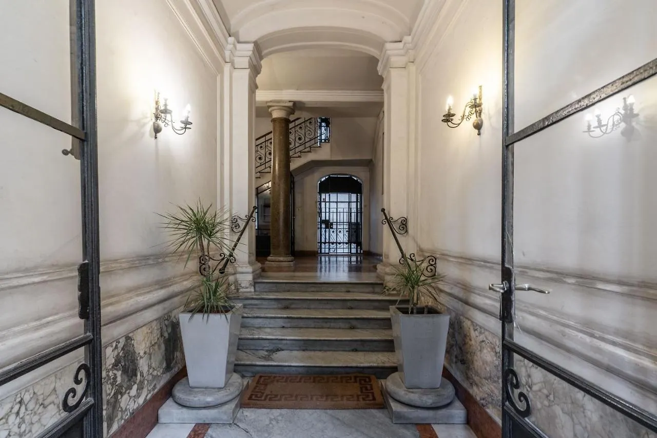 Vatican Portrait Suites Рим Гостевой дом